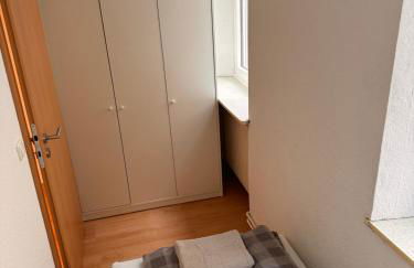 Monteurwohnung für 5 Personen mit 3 Schlafzimmern - Foto 3