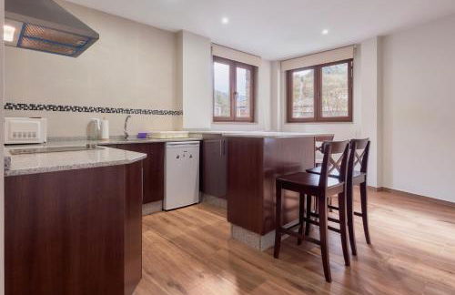 Valle del Ibias - Primero Izquierda - Foto 17