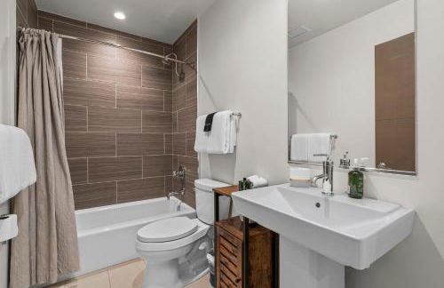 Appreciate this exclusive private penthouse located on Lake Tahoe - Foto 28