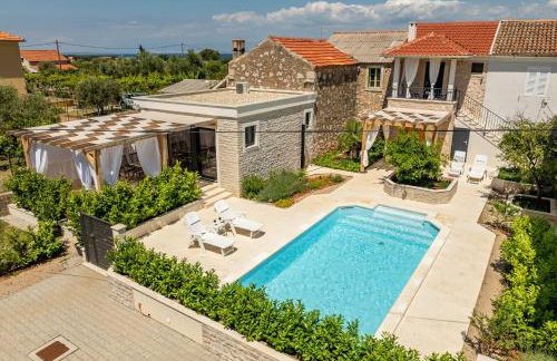 Apartment Varos with shared pool - Foto 6