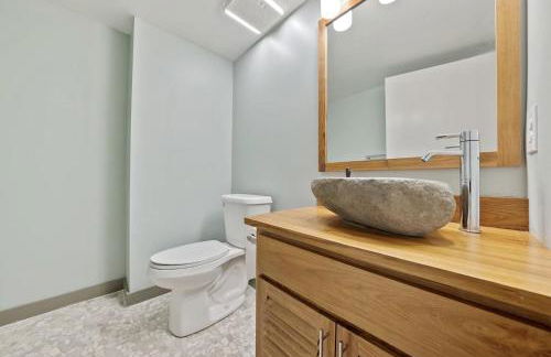 2125 Superior Living - Photo 134