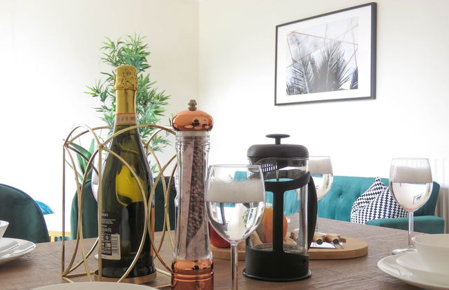 Three Bedroom Duplex Balcony and Parking - Foto 16