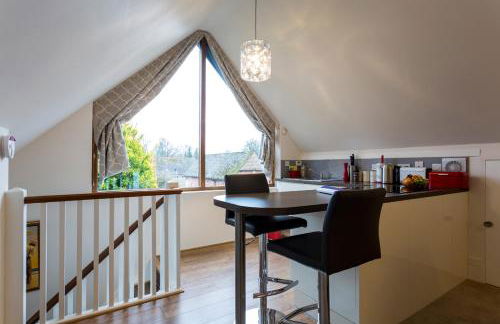 Studio in the Field - Photo 6