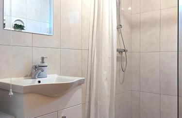 City centre B Apartment, parking, sleeps 6 - Foto 18