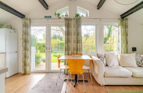 Beech Hut - a streamside family escape near Salcombe and Beaches - Foto 6