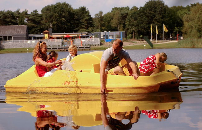 Chalet Near Eindhoven in a Green Oasis - Photo 5