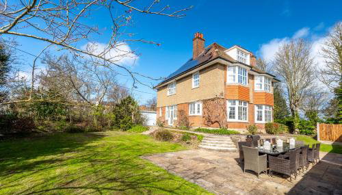 Mulberry House - a seaside retreat - Photo 4, Garden view