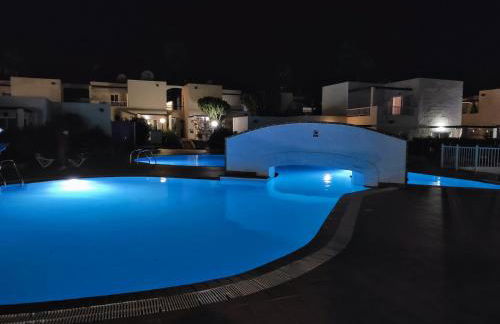 Red Hibiscus Corralejo iRent Fuerteventura - Photo 32