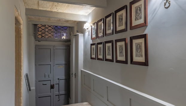 House of W - Foto 3, Entrada interior