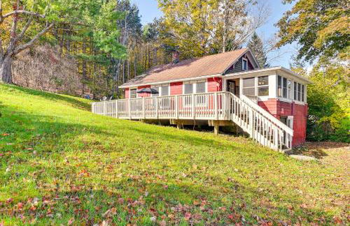 Pet-Friendly Catskills Retreat Fire Pit and Deck! - Foto 1