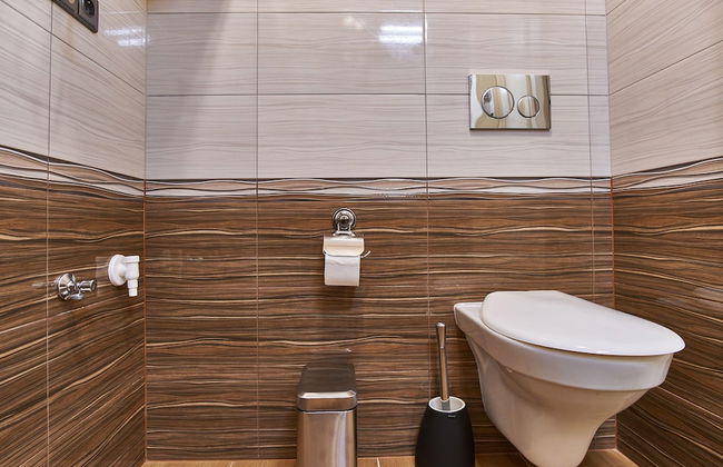 Presidential Apartment In The Old Town Square - Photo 25