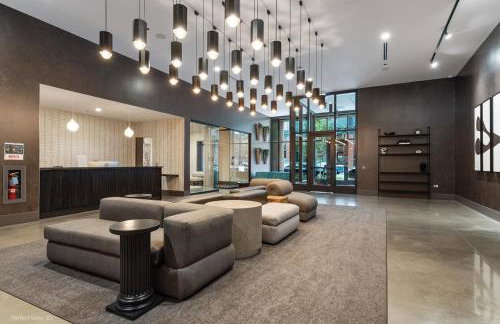 Sage Modern Apartments Near Union Park in West Loop - Photo 6