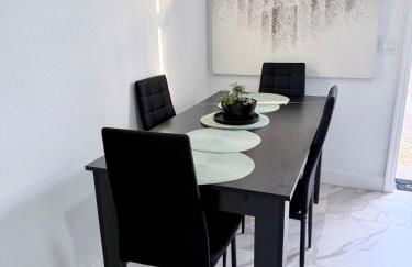 2 bed peaceful, lakeview studio NO FEES - Foto 7