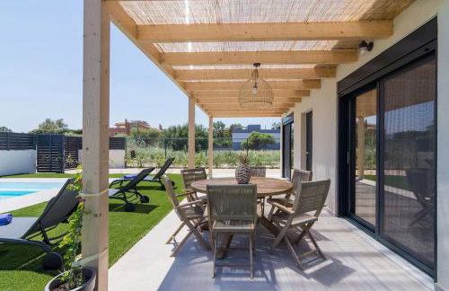 Elegant House with Private Pool - Foto 11