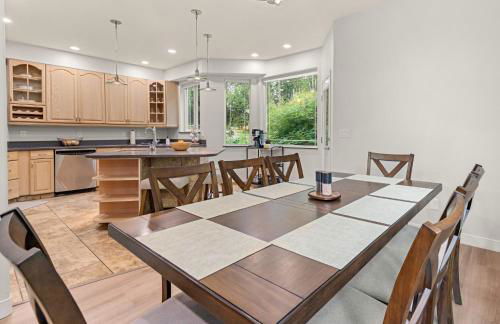 3100 SF 2 en suites, dedicated theatre-game room - Photo 12