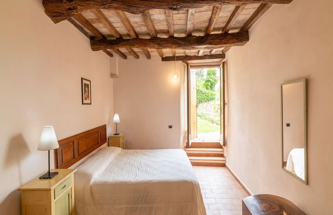 Graceful Holiday Home in Acqualagna With Swimming Pool - Foto 31