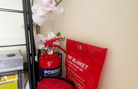 Misk Homes #2 Near Heathrow Airport, shops & Brunel University - Free Parking - Photo 26