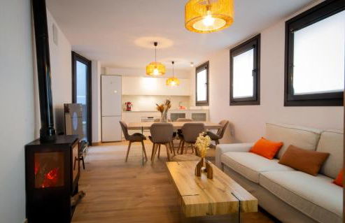 Cañuela de Gredos - Photo 9