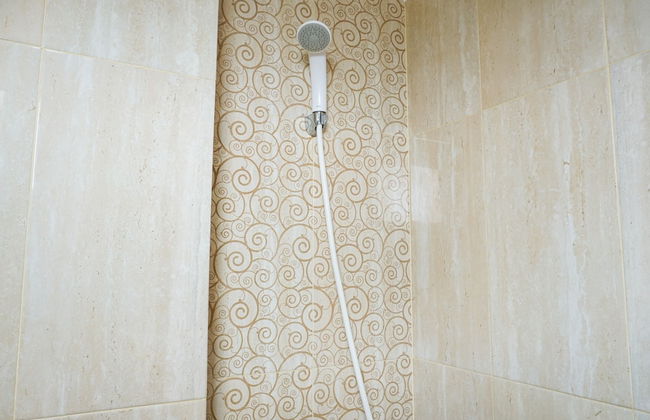 Fully Furnished Studio at Green Park View Apartment - Photo 9