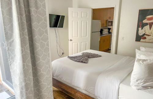 Charming 2nd Ave Lofts in Downtown San Diego with Parking - Foto 16