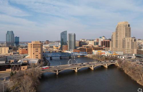 Cozy Furnished Carriage House - Foto 22