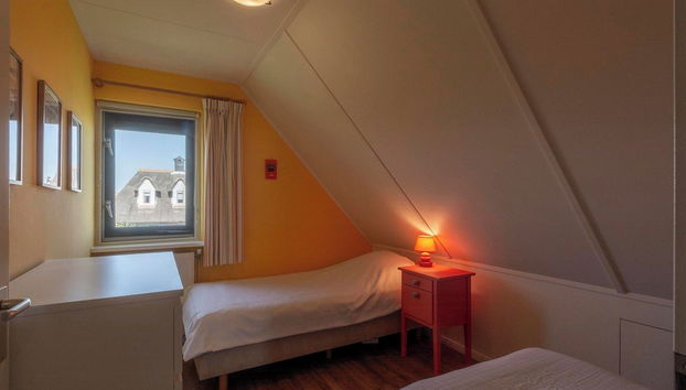 Atmospheric Detached Villa Near Beach - Foto 5, Habitación