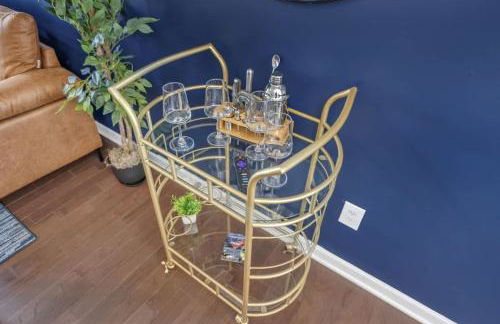 3BR Townhouse King Bed Garage Near NC State - Foto 34