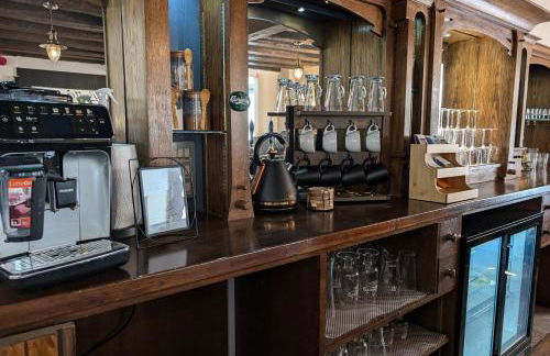 A historic Pub with a modern twist - The Greyhound - Foto 40