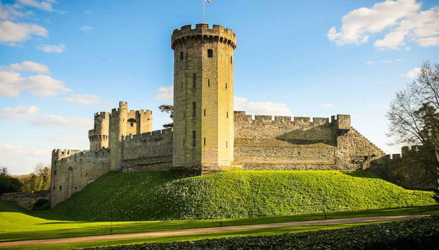 Exterior de las murallas del Castillo de Warwick