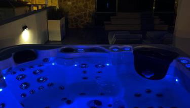 PMT22 - Luxury villa with private heated pool and jacuzzi - Foto 3