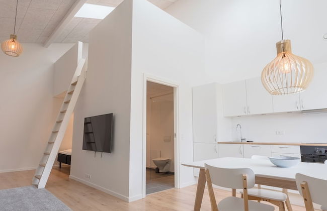 Brand New / Airport / Rentyourcar / Free Parking - Foto 6