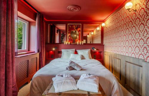 Love room avec Spa privatif "la Courtisane" - Sofa Tantra, terasse, salon d'hiver sous dôme transparent chauffé - love-room-alsace-67 - Foto 12