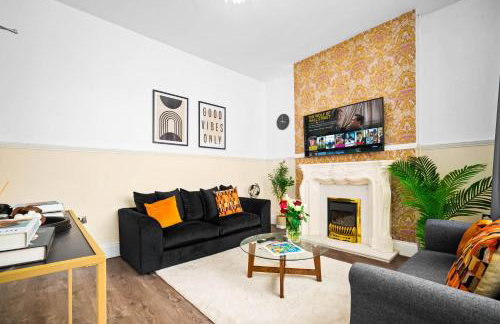 Modern 6-Bedroom Home - Sleeps 12 - Parking - Garden 568P - Foto 18