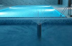 Studio by the River with Terrace, Basen, Sauna, Jacuzzi, Fitness - Foto 2