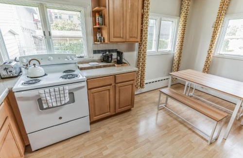 Parkstrip Place, Pet Friendly Downtown Home by RedAwning - Foto 112