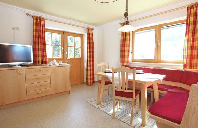 Large Apartment in Maria Alm With Terrace - Foto 12