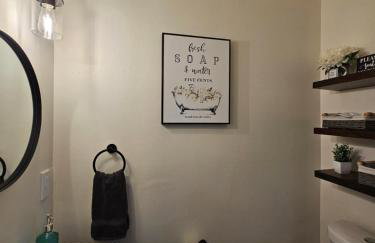 Cozy & Modern 3-Bed Retreat - 8 Mins to Bridge St - Foto 7