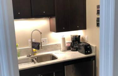 Romantic Spacious Suite with Salish Sea & Mountain Views at Seattle Luxury Estate - Foto 34