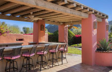 The Pond Estate by Avantstay Maximalist Designer Compound w/ 2 Casitas, Indoor + Outdoor Pools, Tennis Court, & Gorgeous Mountain Views 12k Sqft - Foto 145