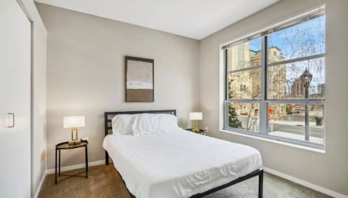 CozySuites Mill District with pool, gym #01 - Foto 3