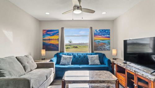 Coastal Calm 2BR Retreat Minutes to Manasota Beach - Foto 5