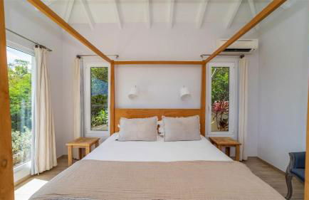 A Caribbean Gem With Stunning Hill and Ocean View - Foto 23