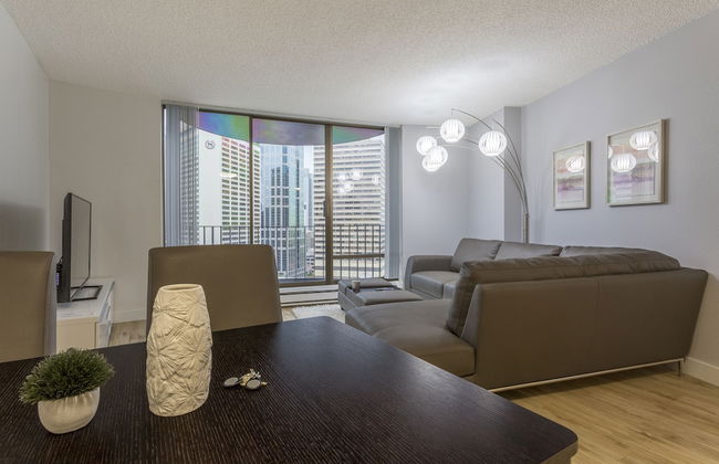 Domicile Suites at Cove - Photo 57