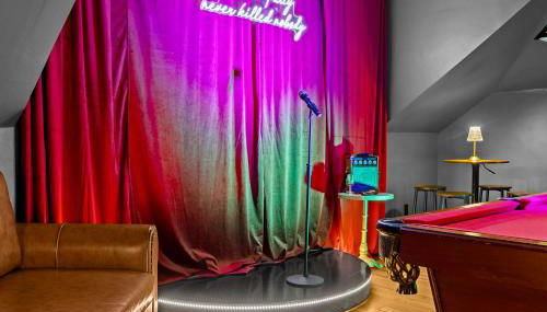 Gatsby House Mansion w Game Lounge & Hot Tub - Foto 2