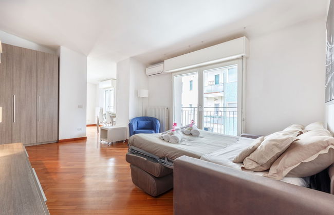 SuiteLowCost Corso Como - Photo 19