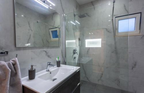 Secluded house - guaranteed privacy - heated pool - Photo 35