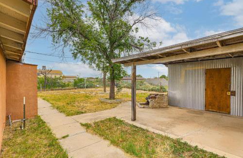 Cozy Home with Patio 24 Miles to Carlsbad Caverns NP - Foto 17