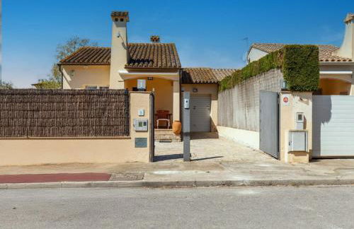 Maravillosa villa cerca de la playa de Sant Pere Pescador - Foto 31