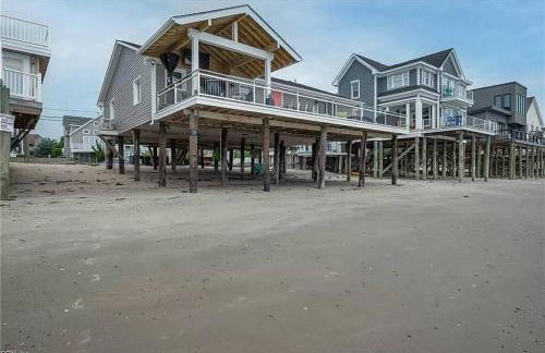 Bay Bliss - Private Beachfront Home with 180° Views & Hot Tub! - Foto 6