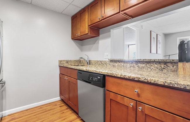 Heart of DC Area Apartments - Photo 55